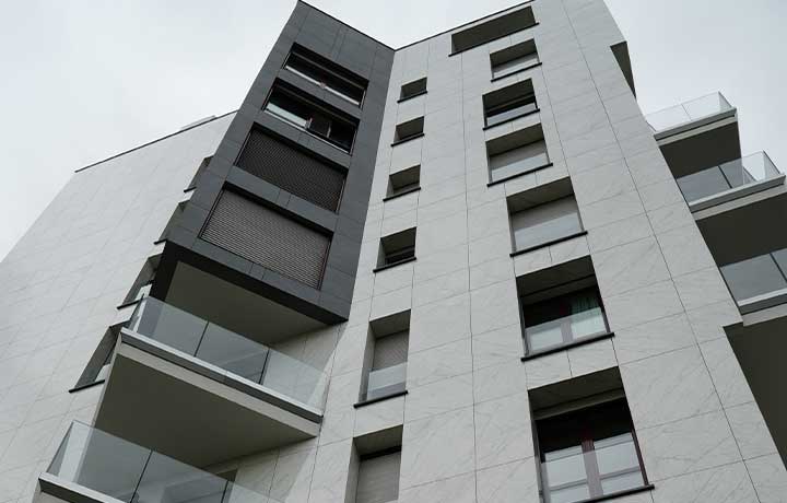 Condominio de 107 viviendas